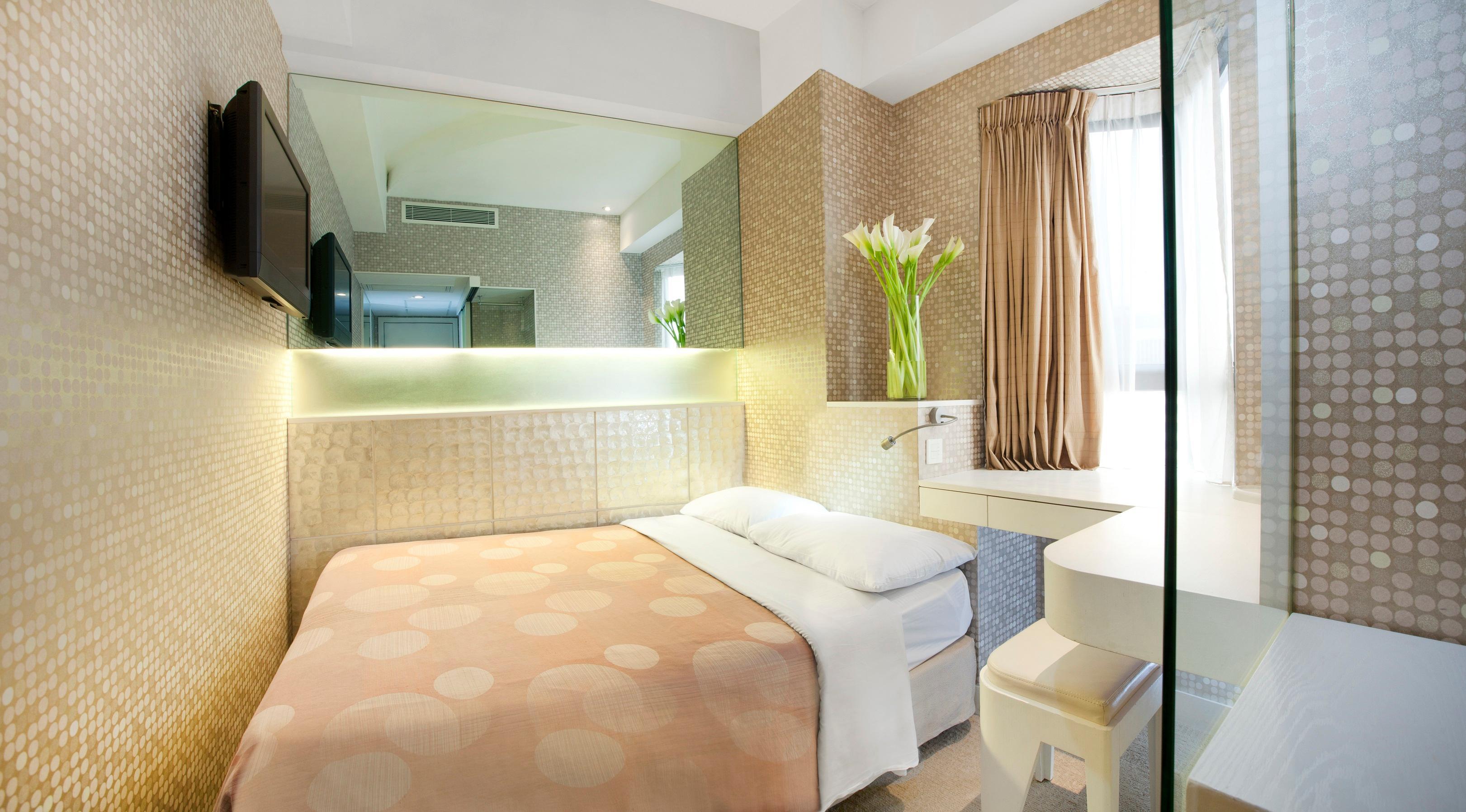 Silka Seaview Hotel Гонконг Экстерьер фото