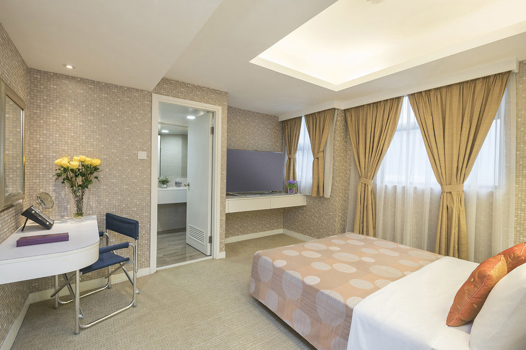 Silka Seaview Hotel Гонконг Экстерьер фото